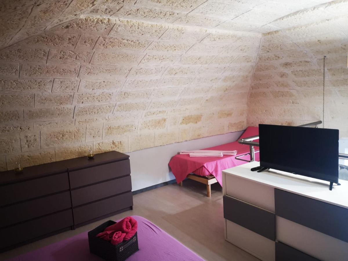 Metro Casa Vacanze ブリンディジ エクステリア 写真