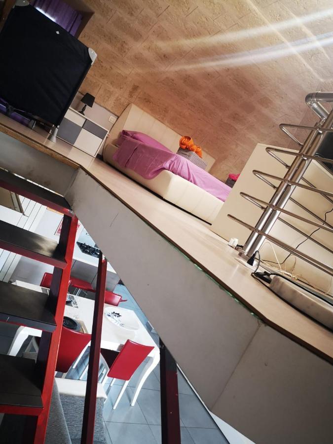 Metro Casa Vacanze ブリンディジ エクステリア 写真